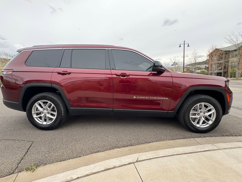 Used 2023 Jeep Grand Cherokee L Laredo w/ Luxury Tech Group I image 10
