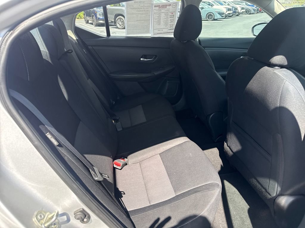 Used 2021 Nissan Sentra SV FWD image 29