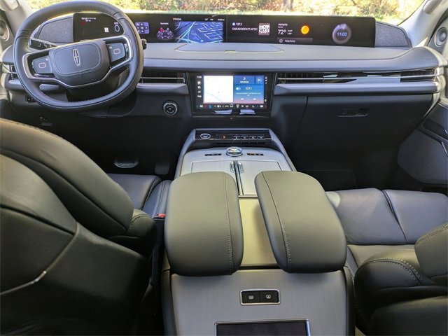 New 2025 Lincoln Navigator L Reserve image 5