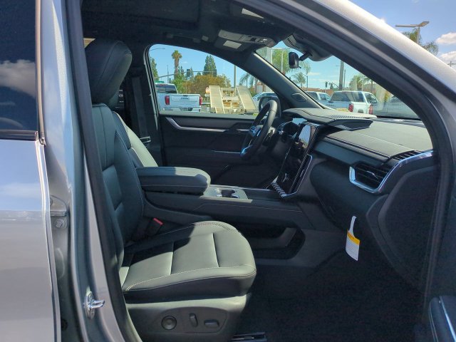 New 2027 GMC Acadia Elevation w/ Black Edition AWD/4WD image 28