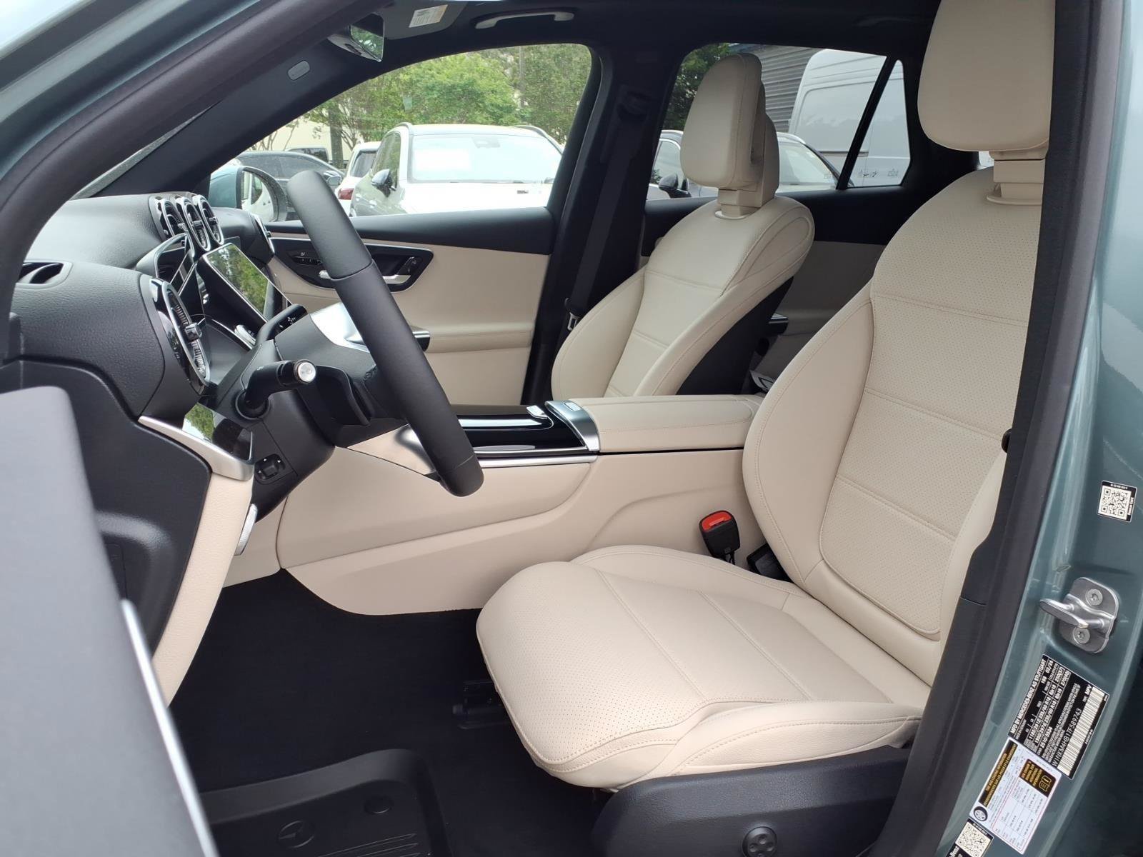 New 2026 Mercedes-Benz GLC 300 4MATIC image 16