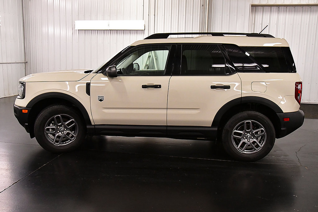 Used 2025 Ford Bronco Sport Big Bend w/ Convenience Package AWD/4WD image 4