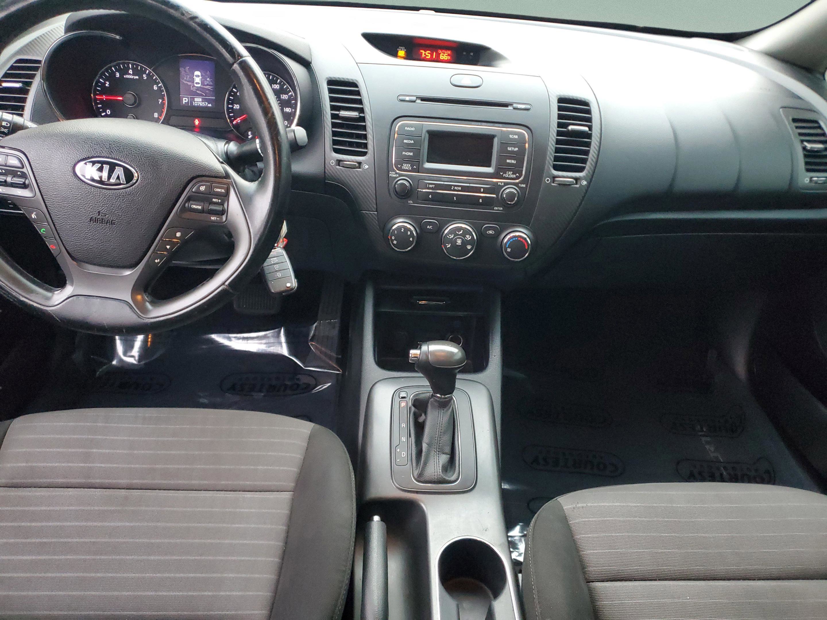 Used 2015 Kia Forte EX image 15