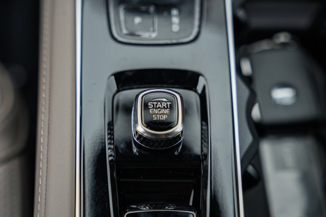 New 2026 Volvo XC90 B6 Plus image 25