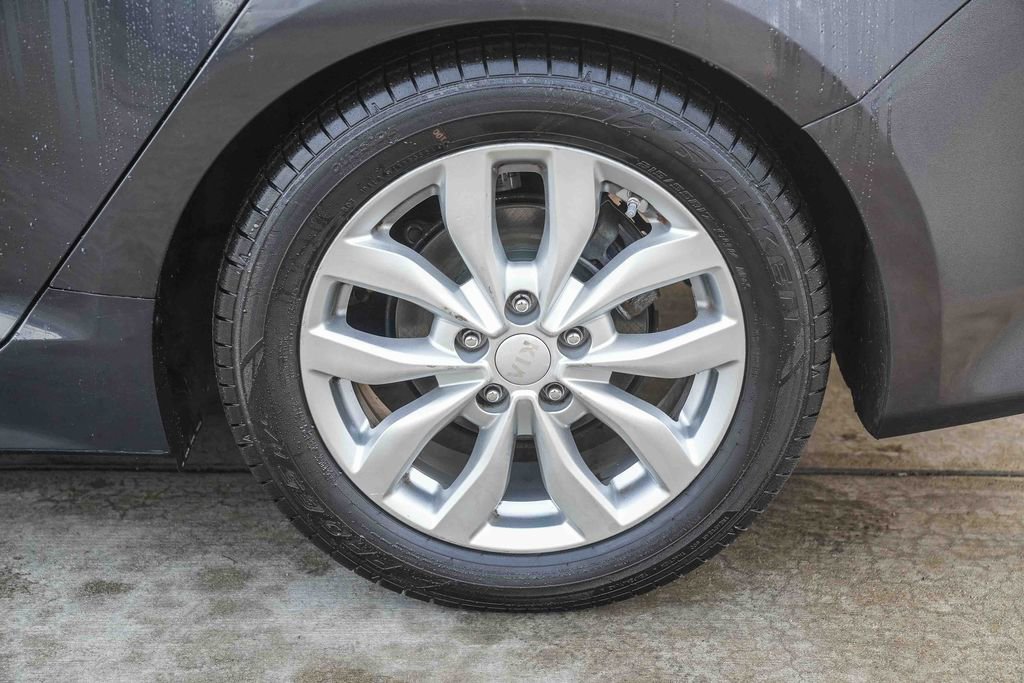 Used 2015 Kia Optima EX w/ EX Premium Package image 12