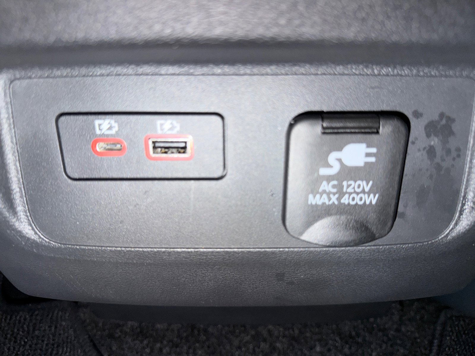 Used 2024 Nissan Frontier SL w/ Technology Package image 33