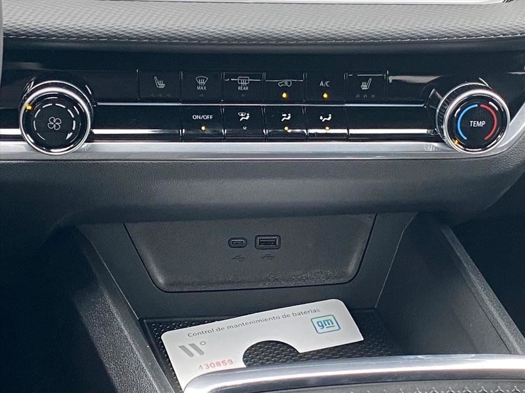 New 2026 Chevrolet Equinox LT image 11