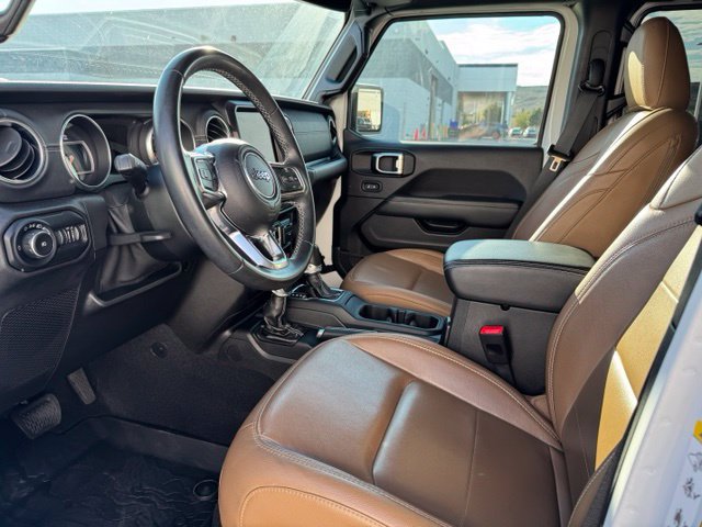 Used 2020 Jeep Wrangler Unlimited Sahara AWD/4WD image 5