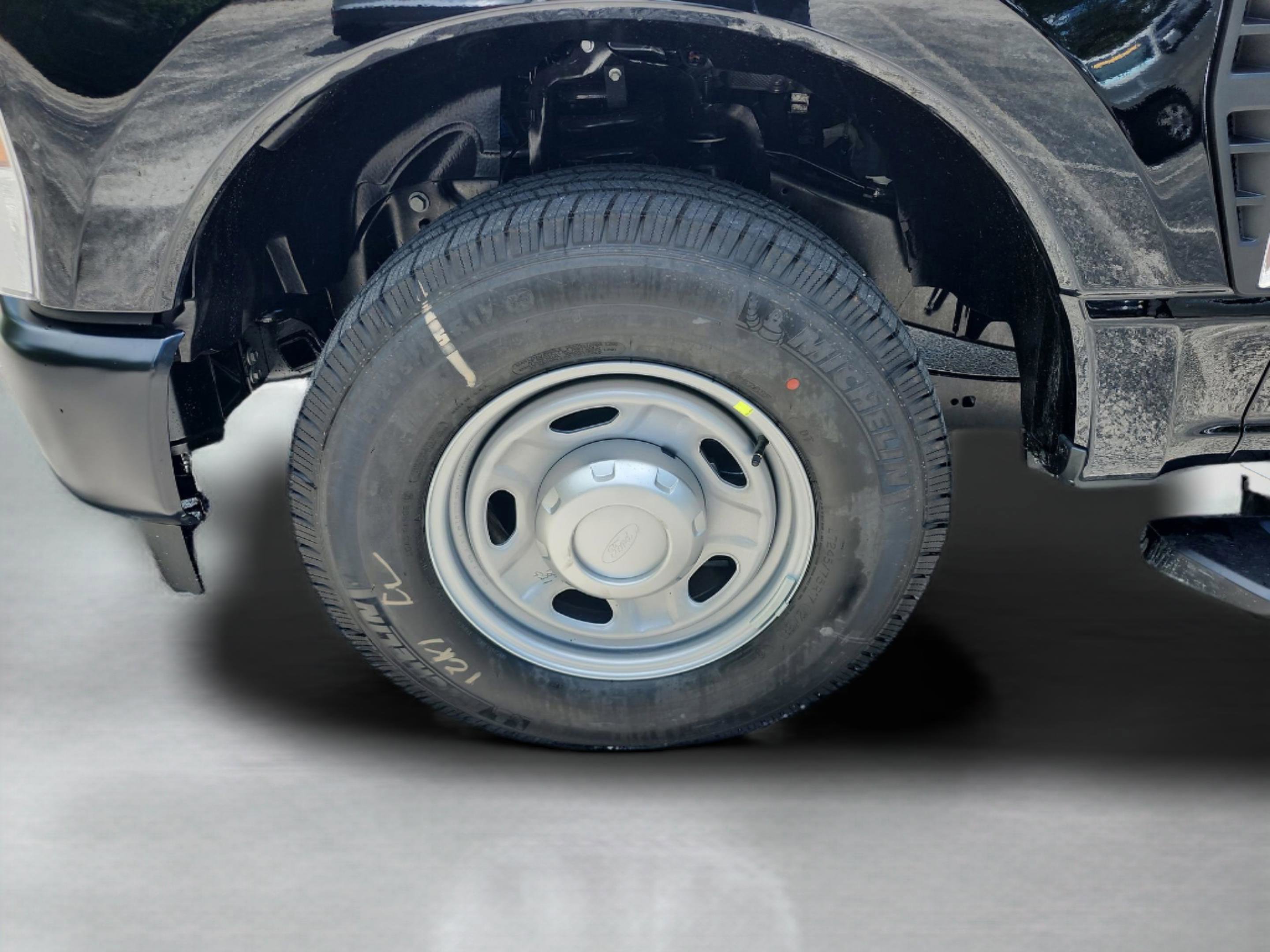 New 2026 Ford F250 XL image 25