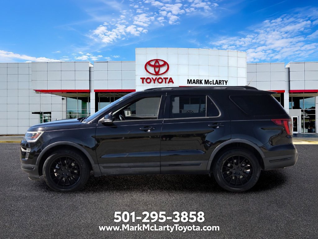 Used 2018 Ford Explorer Sport w/ Equipment Group 401A AWD/4WD image 2