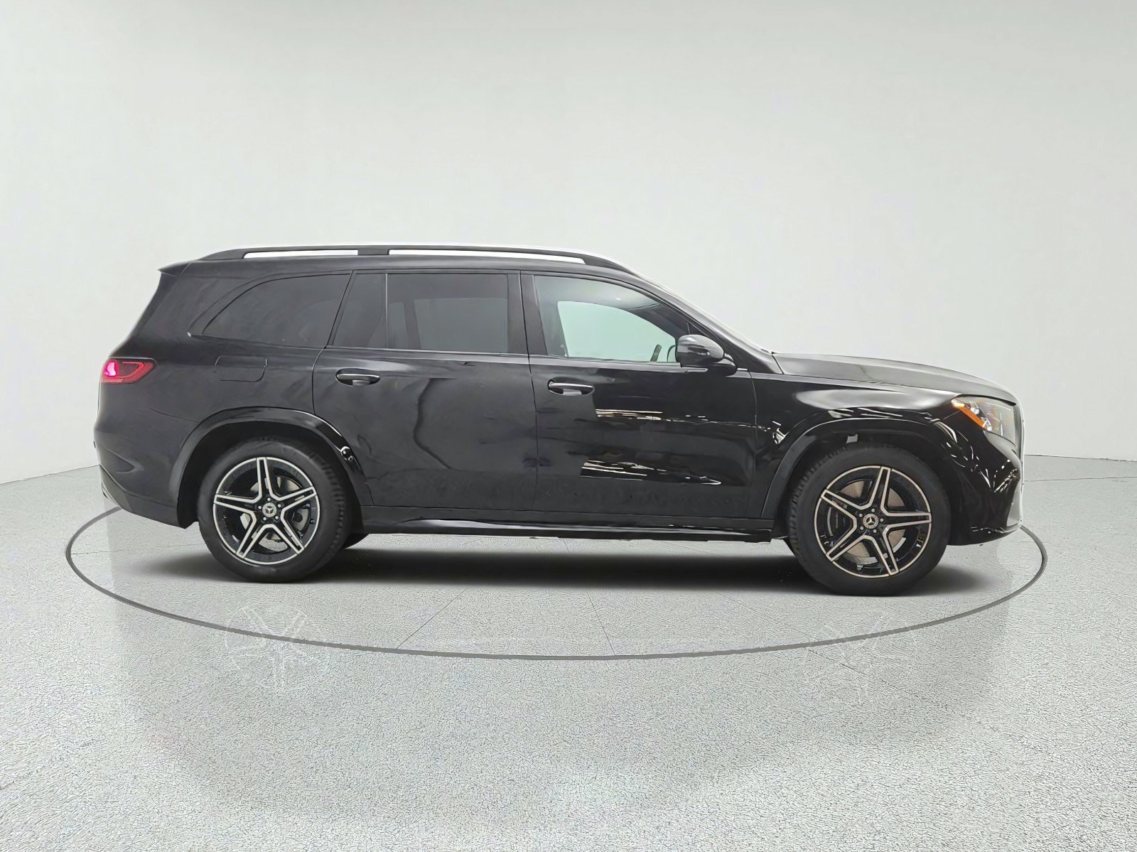 New 2027 Mercedes-Benz GLS 450 4MATIC image 4