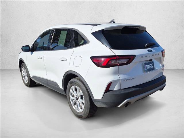 Used 2025 Ford Escape Active AWD/4WD image 8