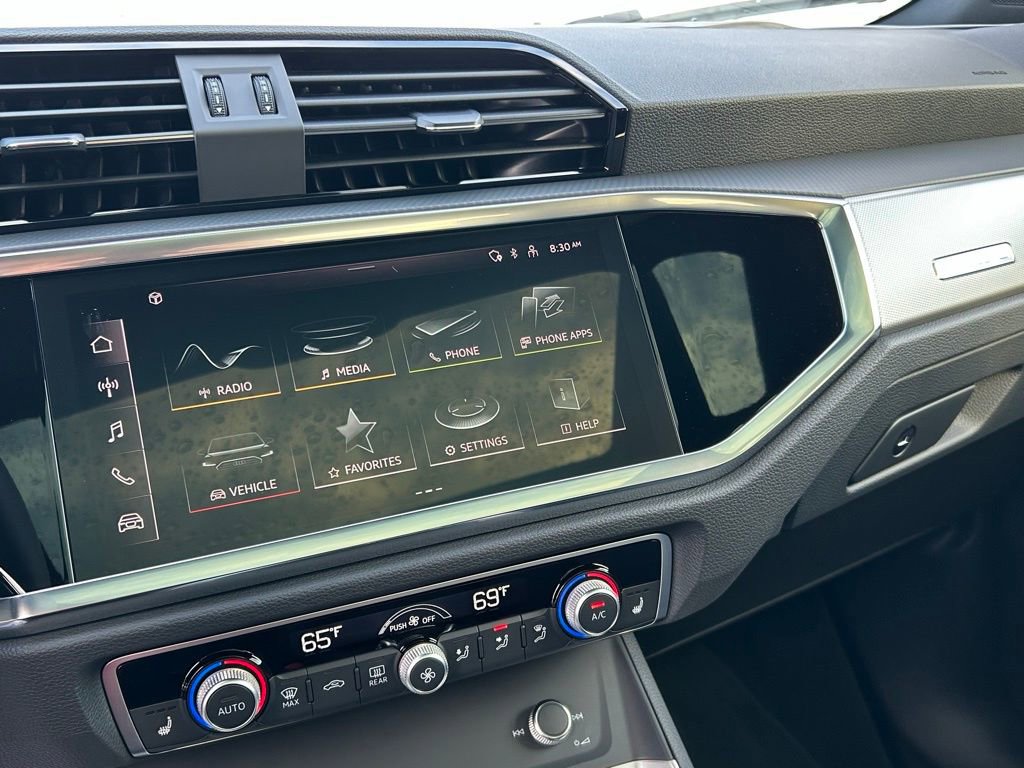 Used 2025 Audi Q3 2.0T Premium w/ Convenience Package image 26