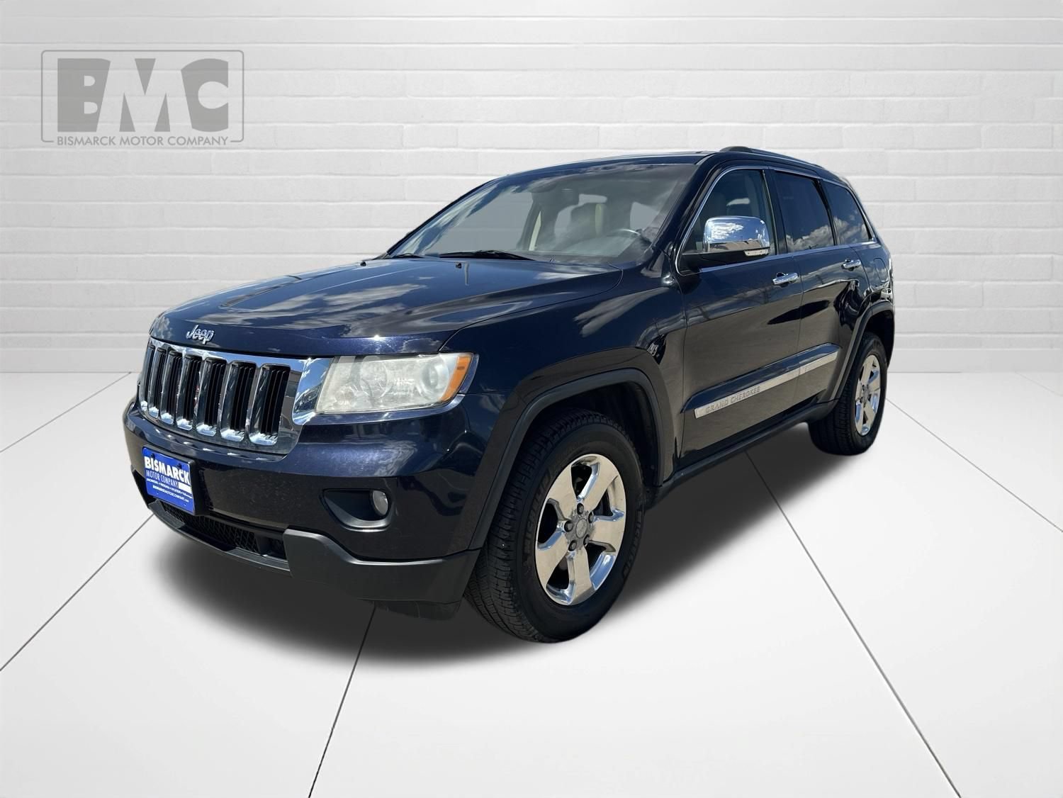 Used 2011 Jeep Grand Cherokee Limited AWD/4WD image 1