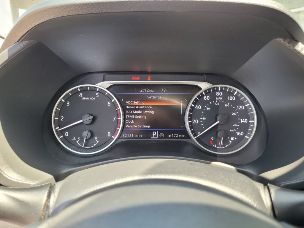 Used 2025 Nissan Sentra SV FWD image 28