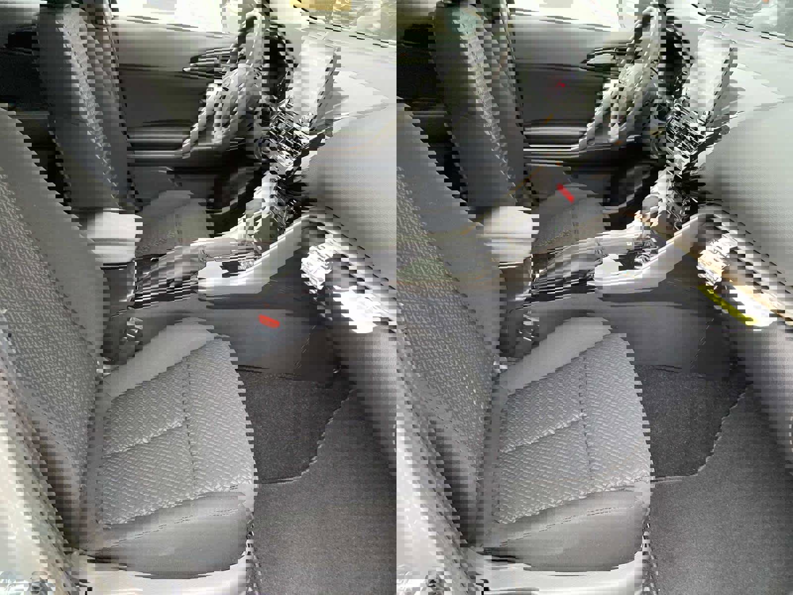 Used 2024 Mitsubishi Eclipse Cross Black Edition image 24