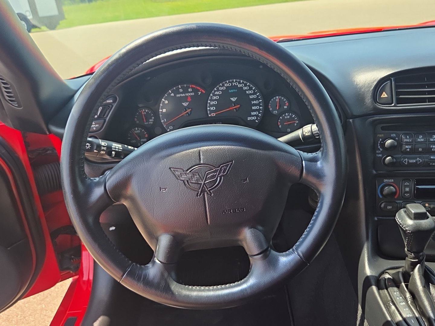 Used 2004 Chevrolet Corvette Convertible w/ Preferred Equipment Group RWD image 21