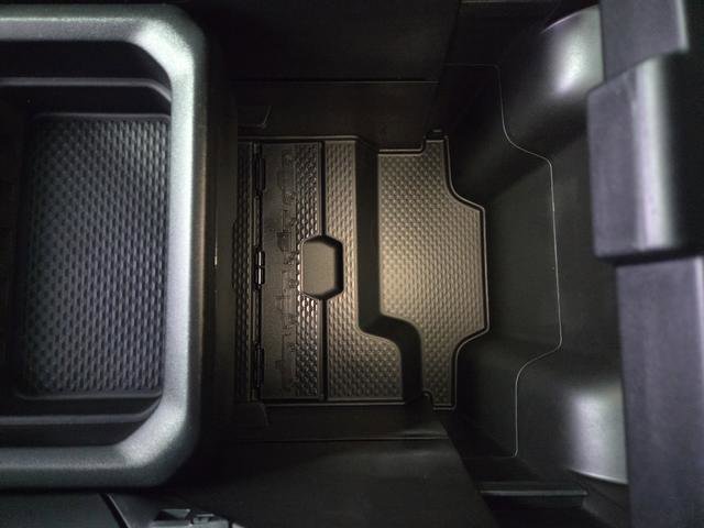 New 2026 RAM 1500 4x4 Crew Cab image 18