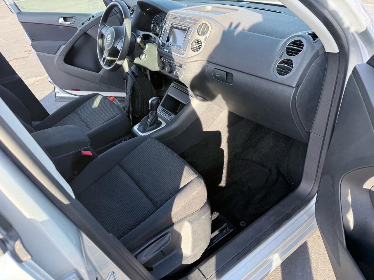 Used 2017 Volkswagen Tiguan Limited image 13