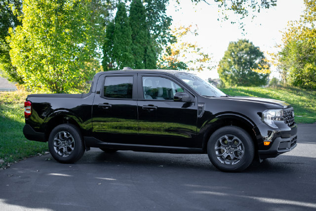 New 2026 Ford Maverick XLT w/ Equipment Group 301A AWD/4WD image 4