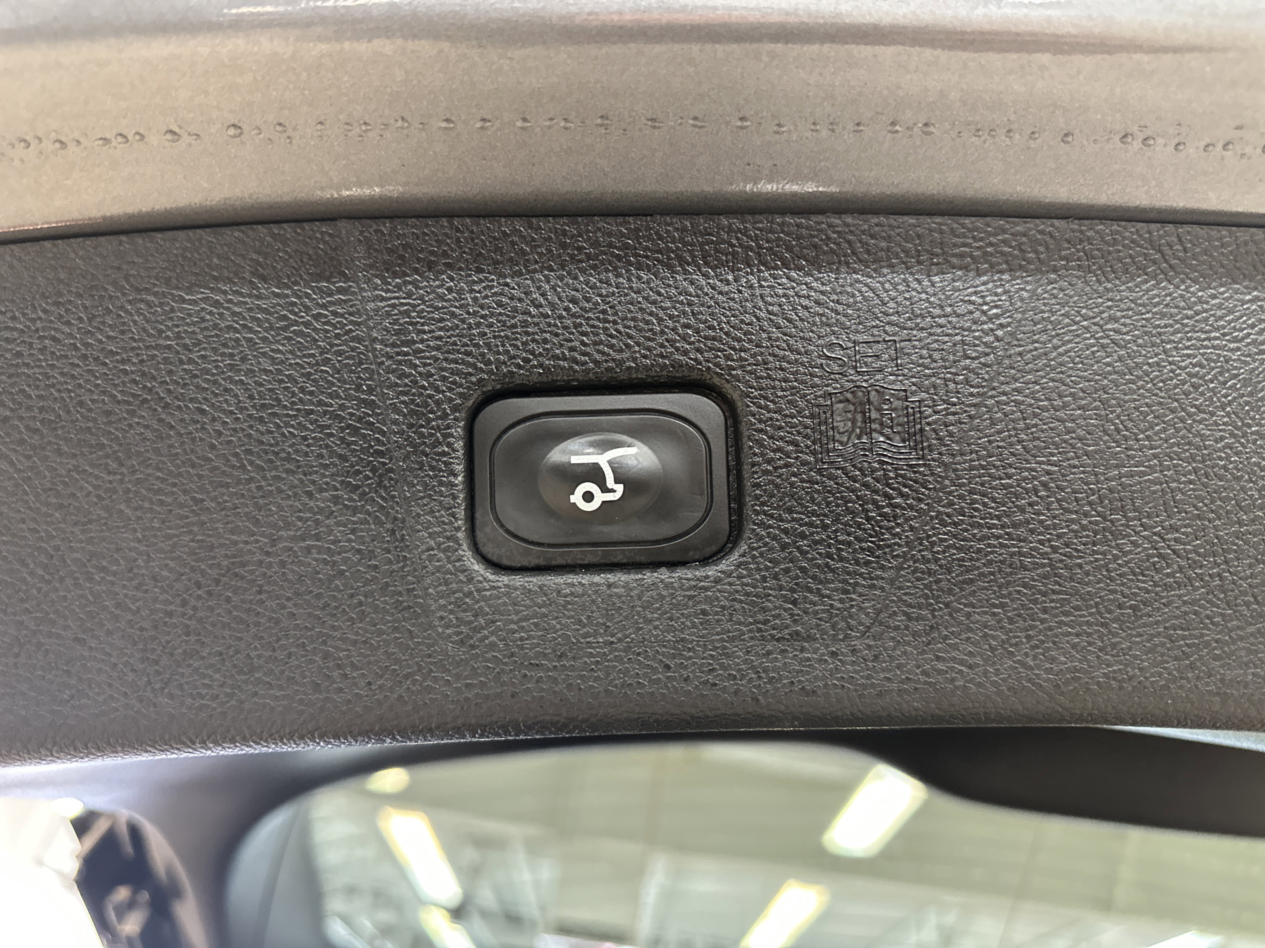 Used 2024 Ford Edge ST-Line image 29