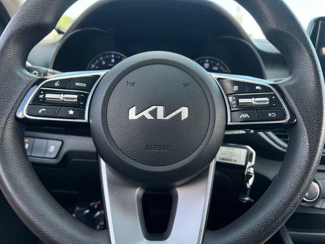 Used 2024 Kia Forte LXS w/ LXS Technology Package FWD image 21