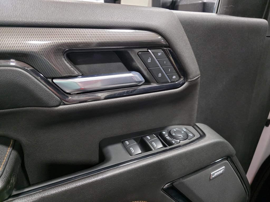 Certified 2024 GMC Sierra 3500 AT4 w/ Technology Package AWD/4WD image 15