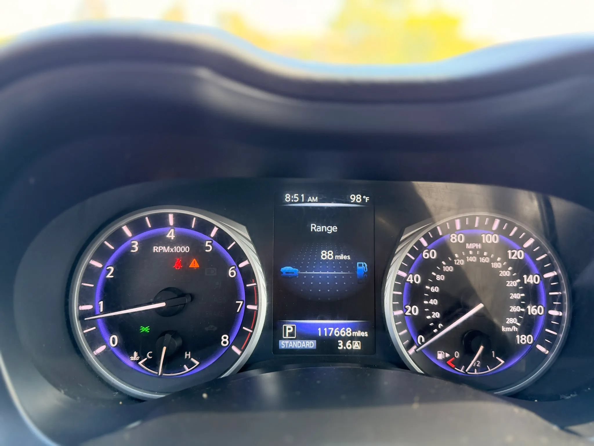 Used 2017 INFINITI Q60 2.0t w/ Moonroof Package RWD image 22