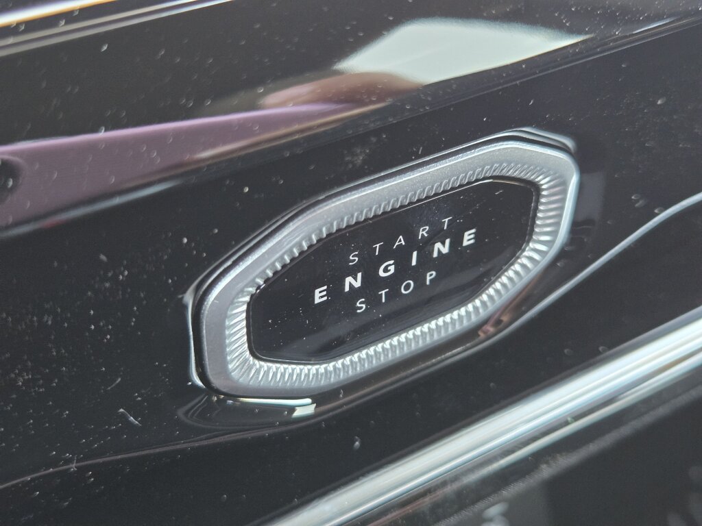 New 2026 Jeep Grand Cherokee L Altitude AWD/4WD image 24