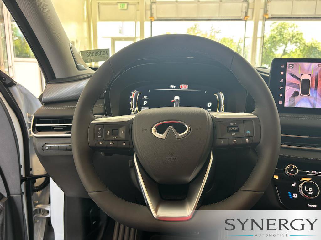 New 2027 INFINITI QX60 Luxe FWD image 15