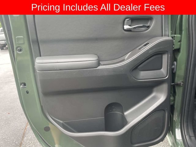 Used 2022 Nissan Frontier SV w/ Technology Package AWD/4WD image 16
