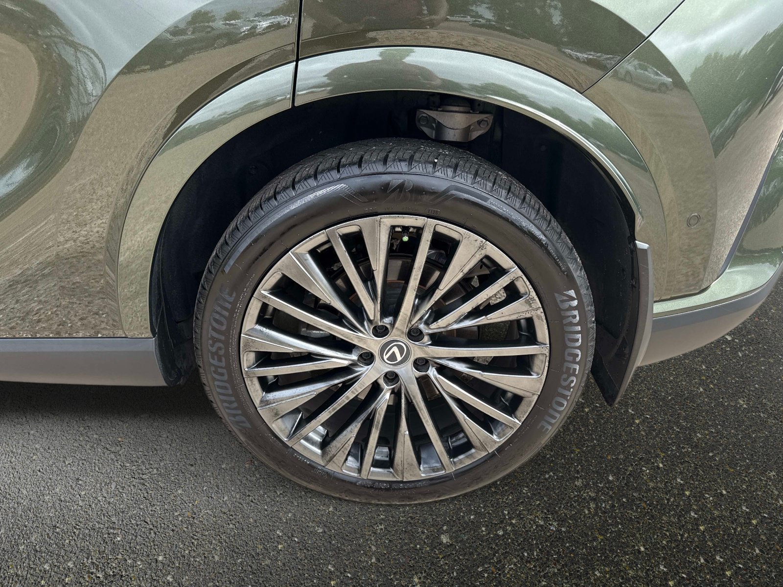 Used 2023 Lexus RX 350 FWD w/ Accessory Package (Z1) image 10