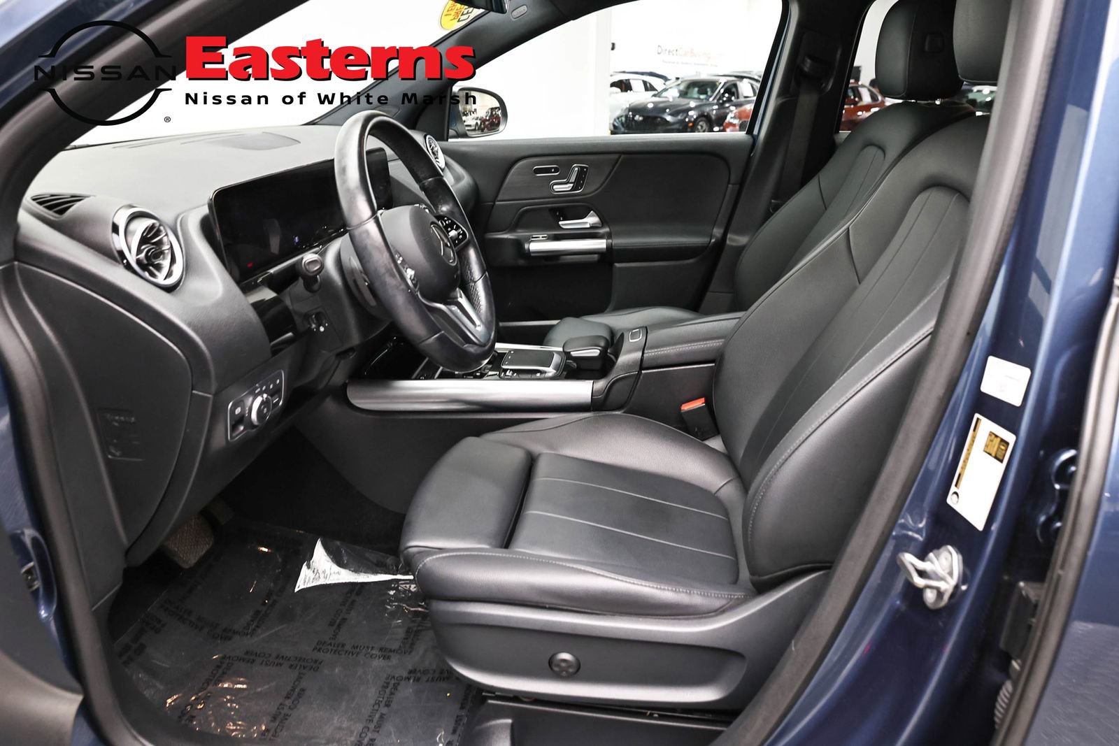 Used 2023 Mercedes-Benz GLA 250 4MATIC w/ Premium Package image 13