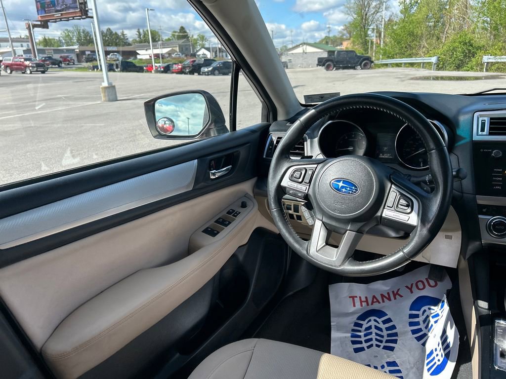 Used 2017 Subaru Legacy 2.5i Premium AWD/4WD image 9