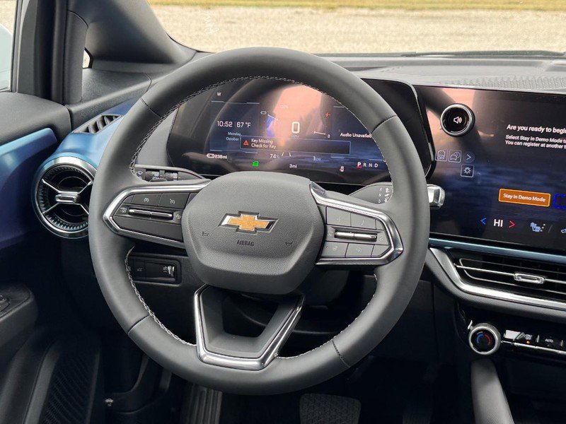 New 2026 Chevrolet Equinox EV LT FWD image 7