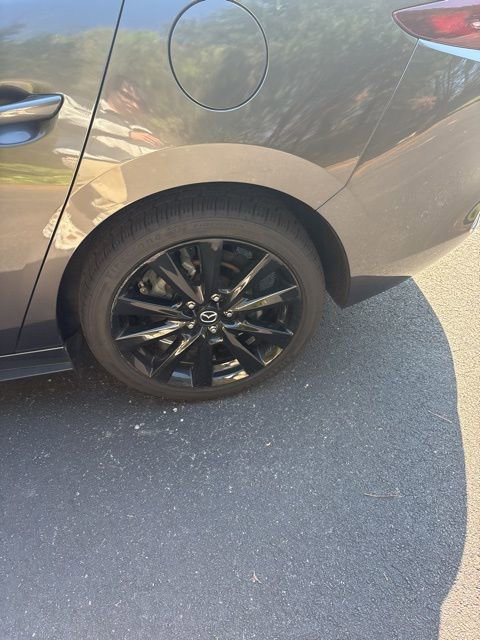 Used 2021 MAZDA MAZDA3 2.5 Turbo Sedan w/Premium Plus image 28