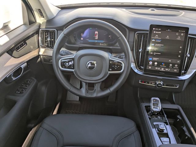 Certified 2025 Volvo XC90 T8 Plus w/ Protection Package Premier image 22