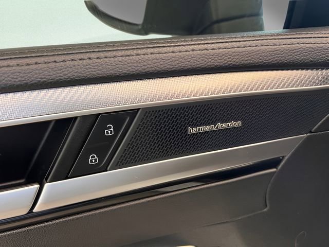 Used 2021 Volkswagen Arteon SEL Premium image 16