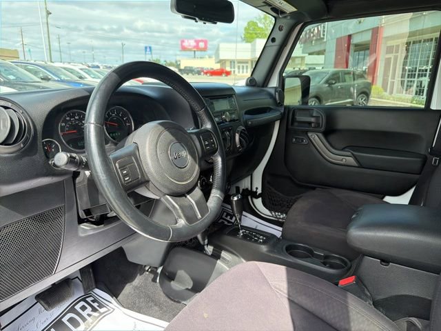 Used 2013 Jeep Wrangler Unlimited Sport image 10
