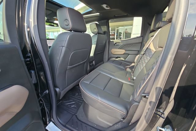 New 2026 GMC Canyon Denali w/ LPO, Denali Black Edition AWD/4WD image 22
