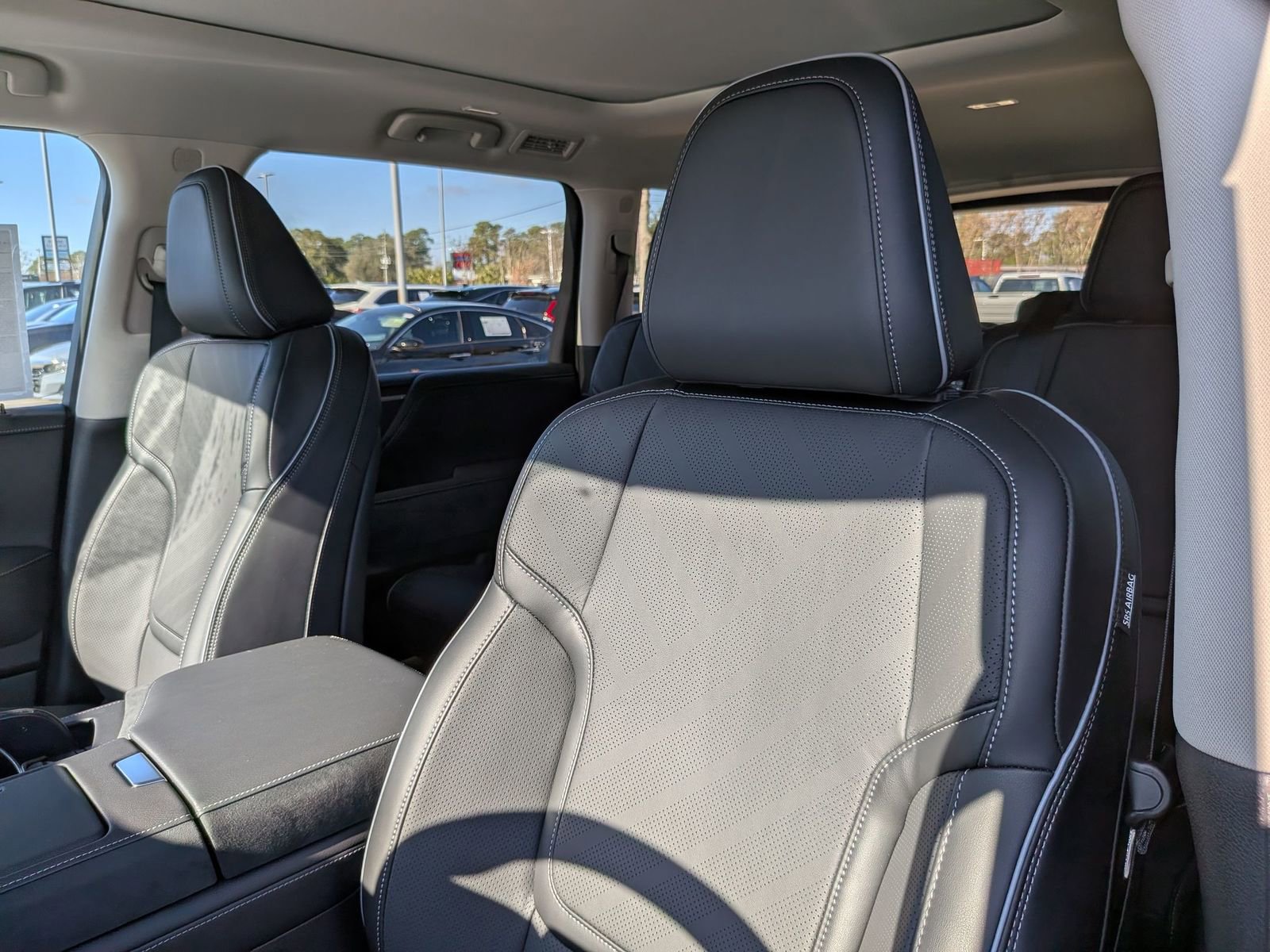 New 2026 INFINITI QX80 Luxe w/ Cargo Package image 14