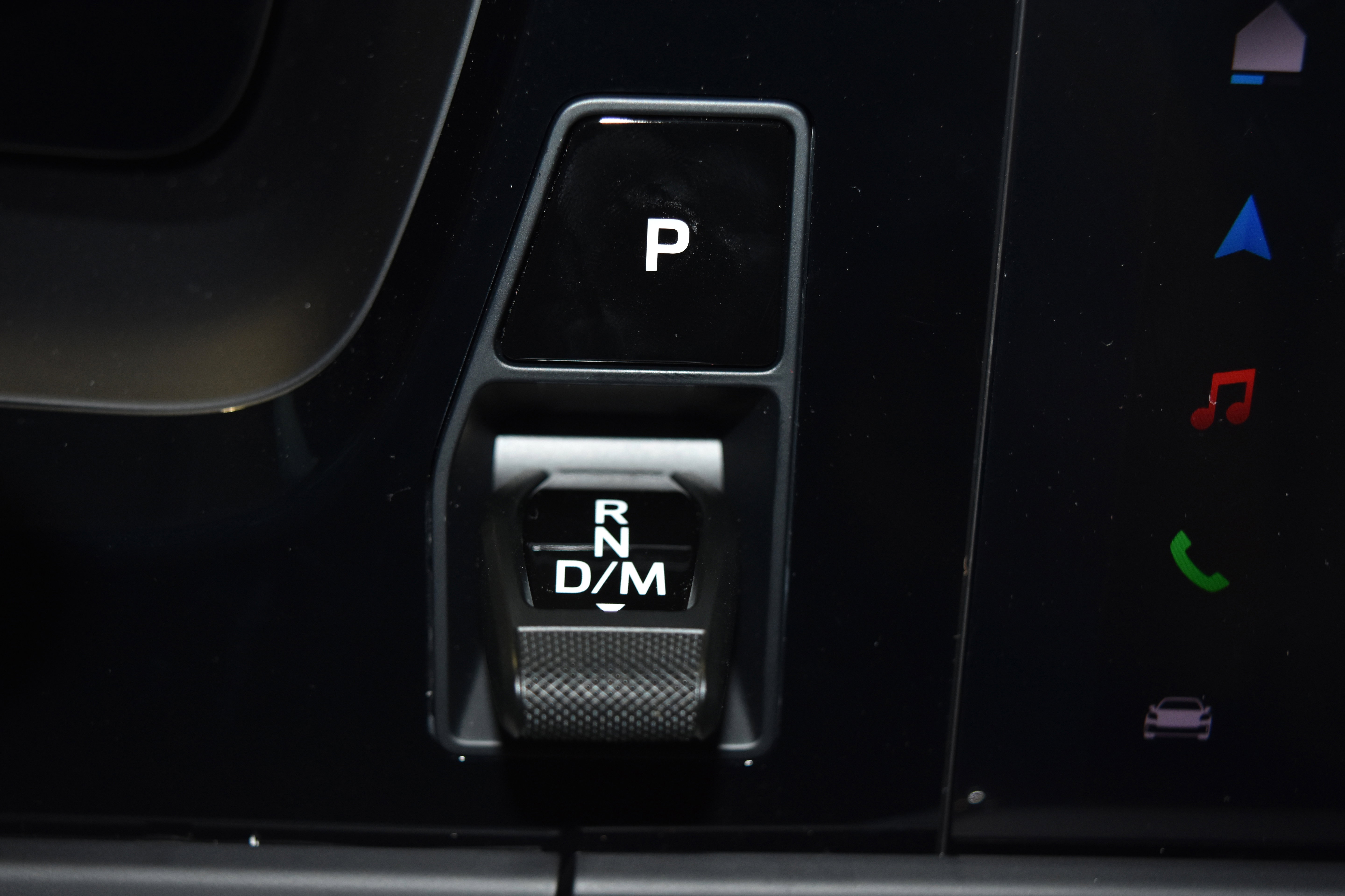 New 2025 Porsche Panamera 4 image 19