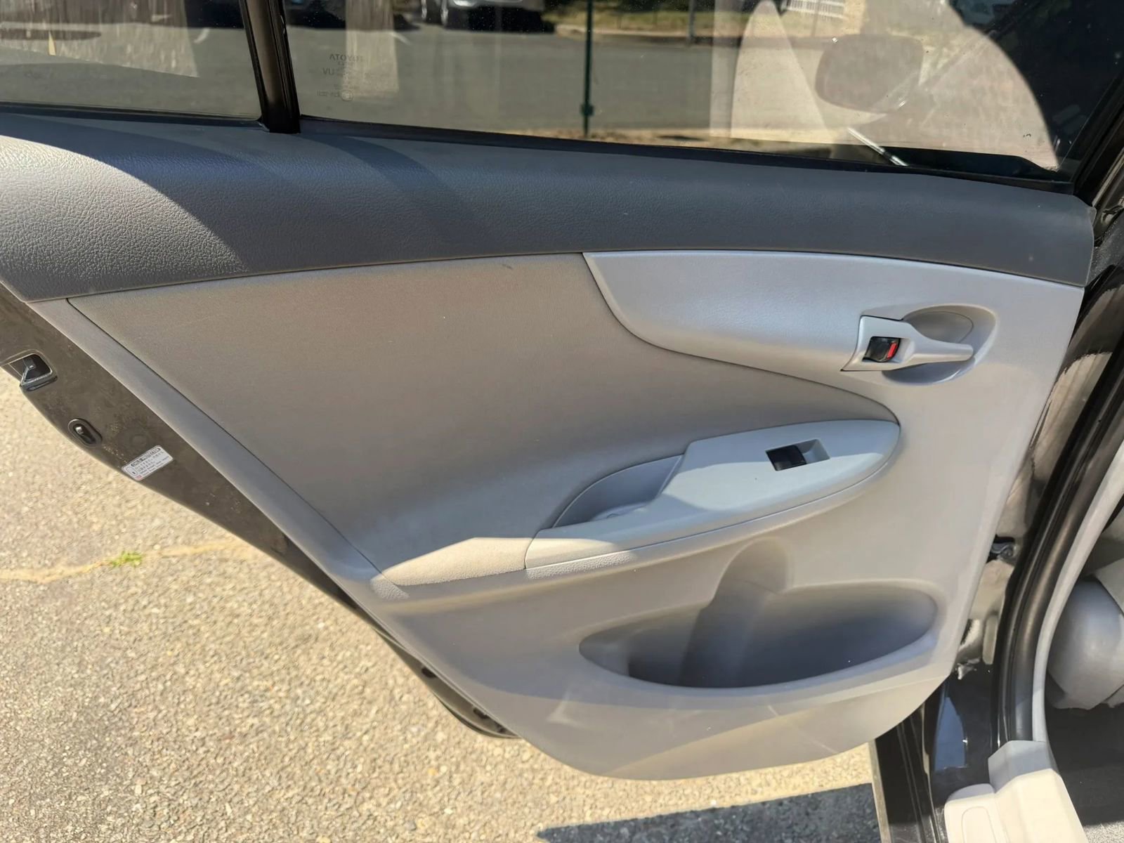 Used 2009 Toyota Corolla S FWD image 11
