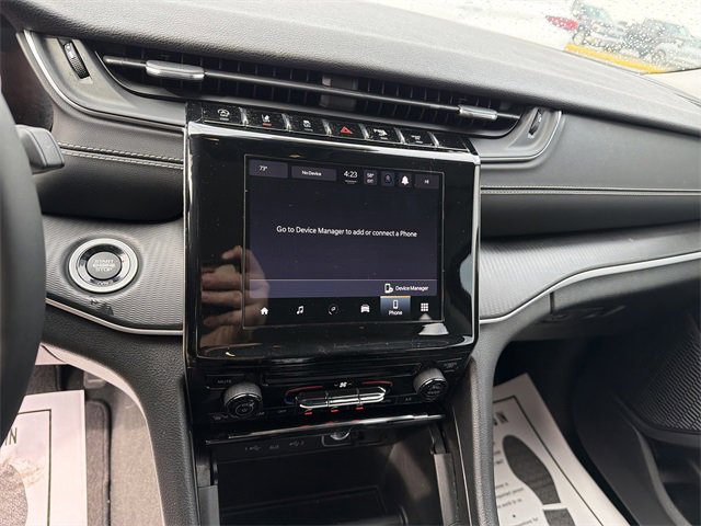 Used 2024 Jeep Grand Cherokee L Laredo image 19