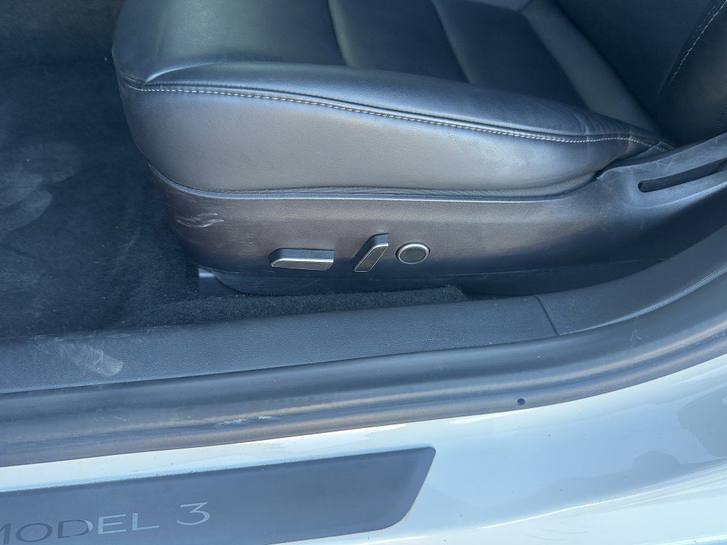 Used 2022 Tesla Model 3 RWD image 29