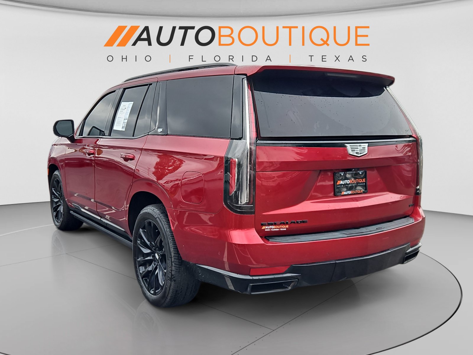 Used 2021 Cadillac Escalade Sport w/ Driver Assist Tech Package AWD/4WD image 3