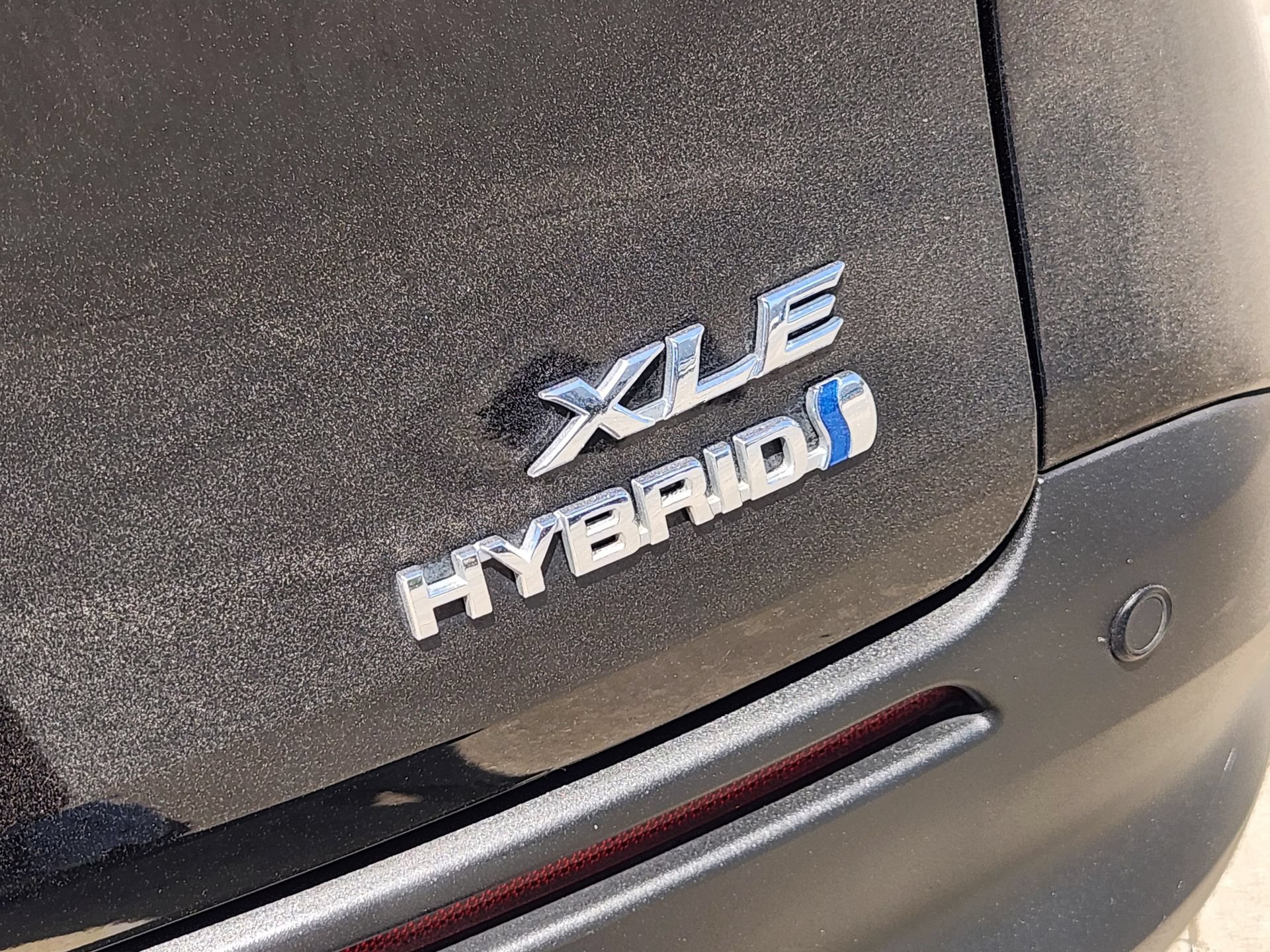 Used 2023 Toyota Sienna XLE FWD image 14