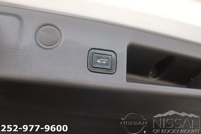 Used 2022 Chevrolet Equinox LT FWD image 15