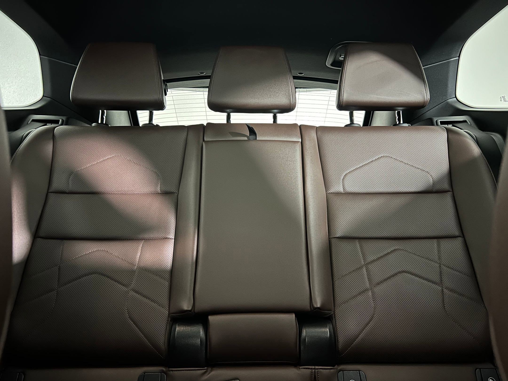 Used 2025 BMW X1 xDrive28i w/ Premium Package AWD/4WD image 32