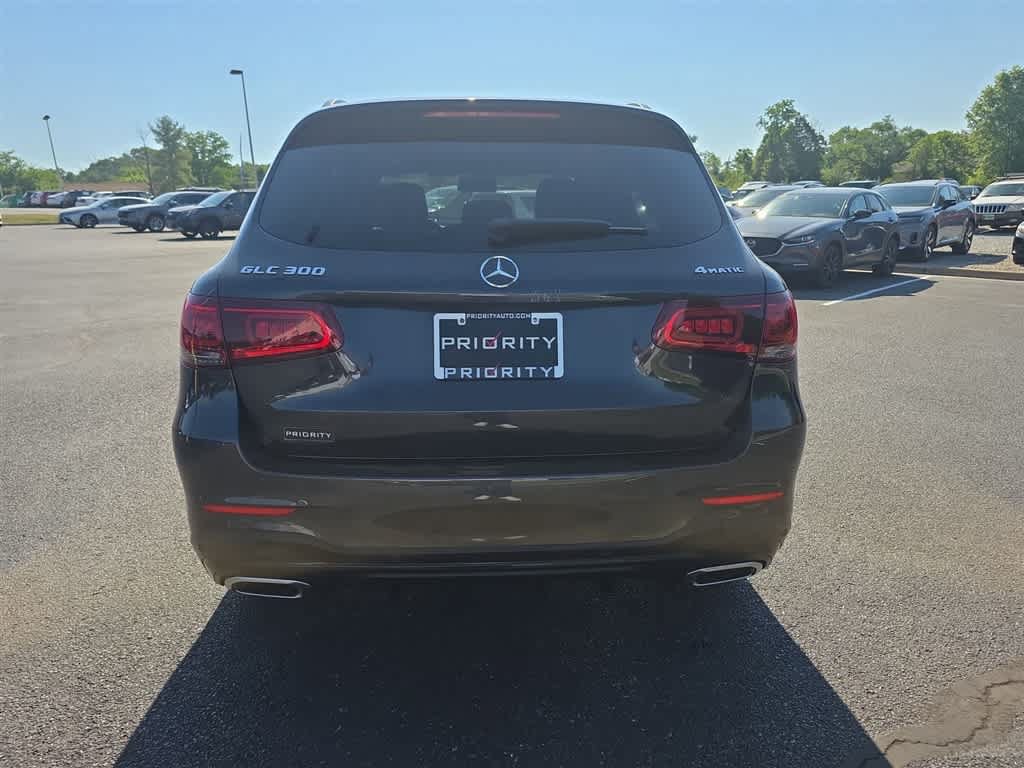 Used 2022 Mercedes-Benz GLC 300 4MATIC image 8